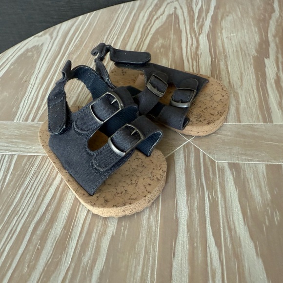 Carters|Gender neutral baby shoes,double strap navy denim style with buckle,0-3M - Picture 5 of 8